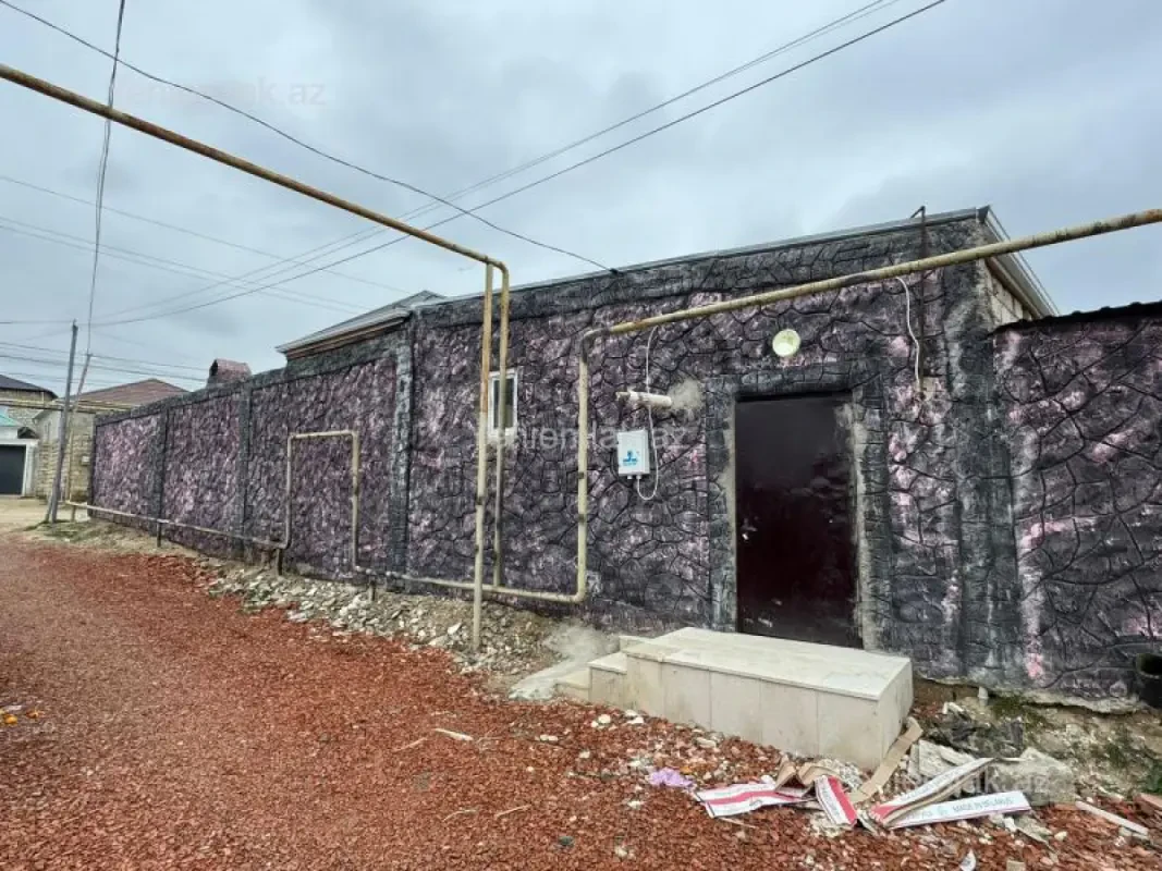 Satılır 2 otaqlı həyət evi 50 m²