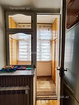 Satılır 4 otaqlı köhnə tikili 72 m² — Bakı, Binəqədi 4 otaq 72.00 m²