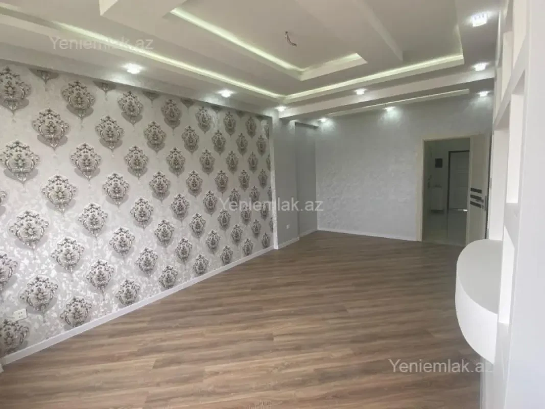 Satılır 2 otaqlı yeni tikili 73 m²