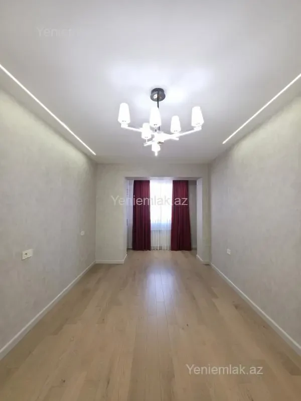 Satılır 3 otaqlı köhnə tikili 70 m²