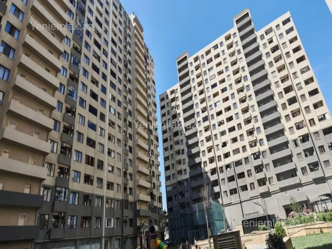 Satılır 4 otaqlı yeni tikili 110 m²