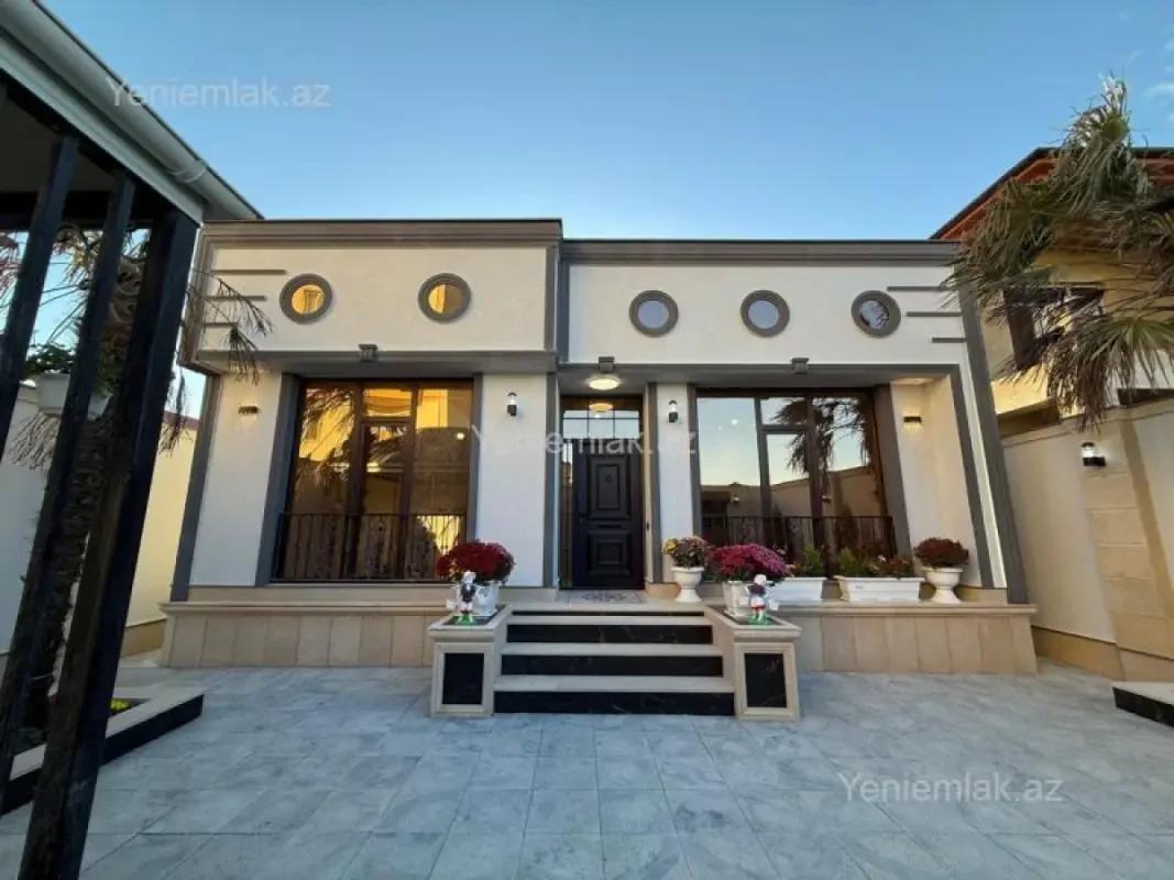 Satılır 4 otaqlı həyət evi 135 m²