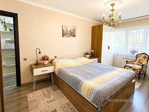 Satılır 3 otaqlı köhnə tikili 90 m² — Bakı, Nizami 3 otaq 90.00 m²