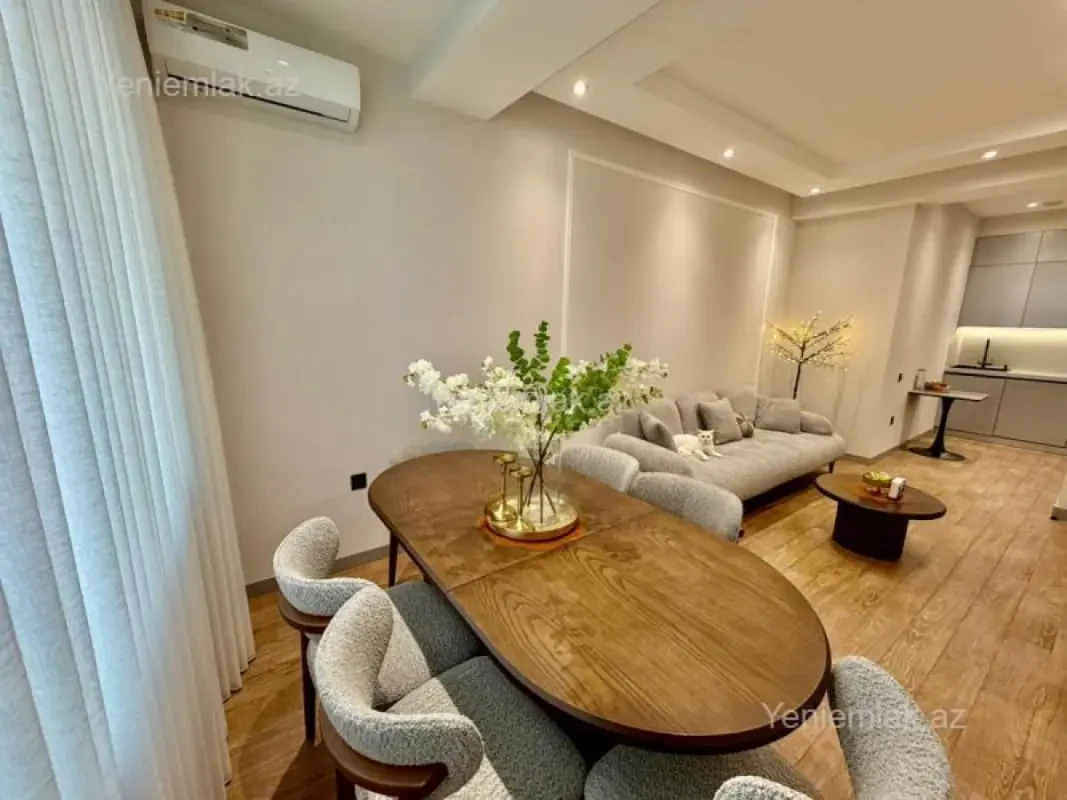 Satılır 3 otaqlı yeni tikili 87 m²