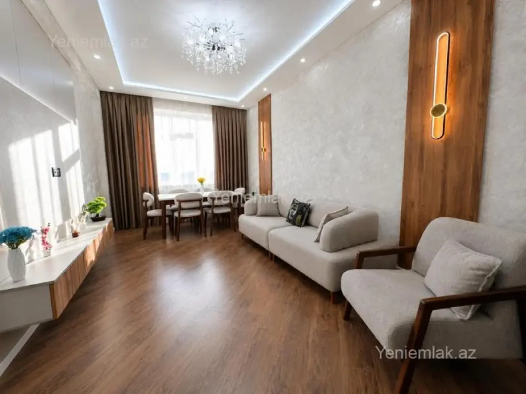 Satılır 3 otaqlı yeni tikili 80 m²