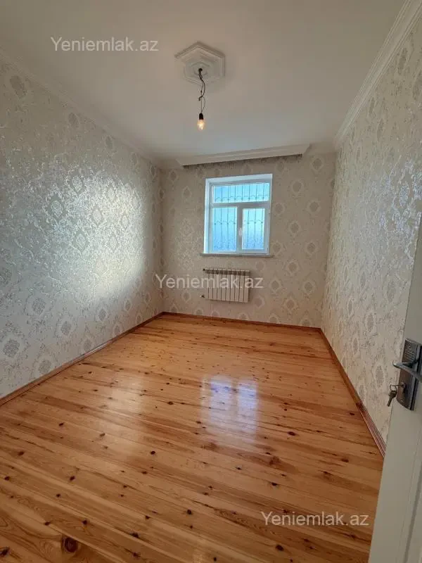 Satılır 4 otaqlı həyət evi 120 m²