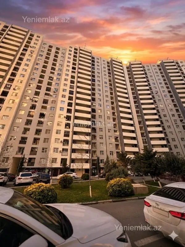 Satılır 3 otaqlı yeni tikili 100 m²