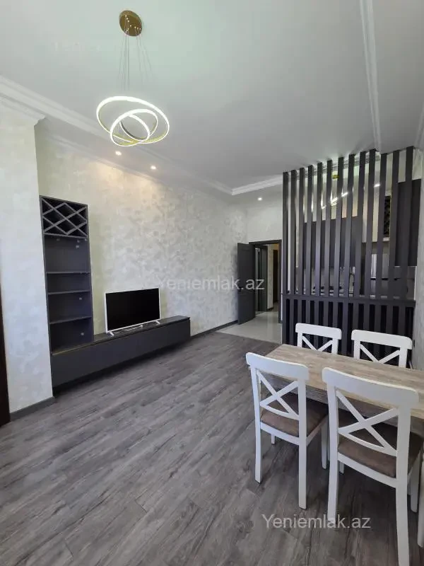 Satılır 3 otaqlı yeni tikili 70 m²