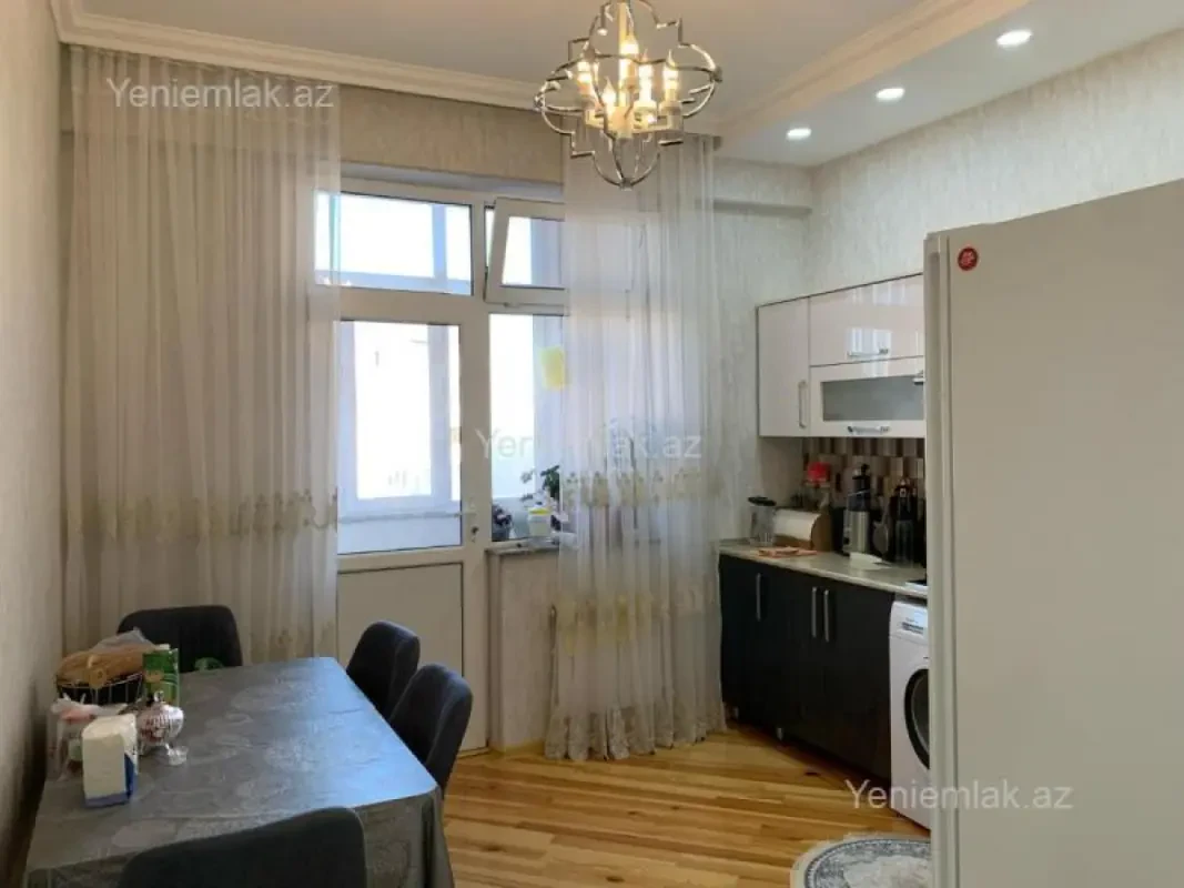 Satılır 2 otaqlı yeni tikili 87 m²