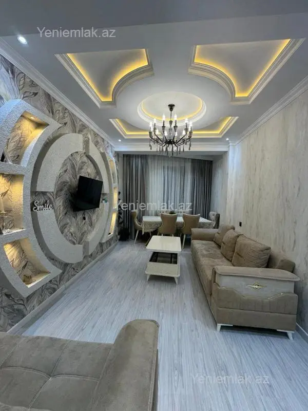 Satılır 3 otaqlı yeni tikili 83 m²