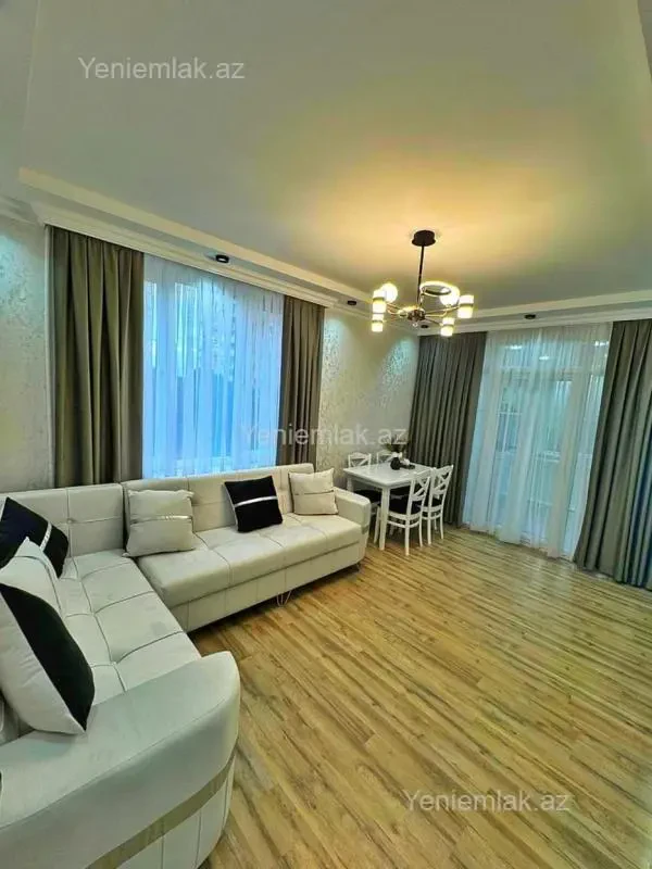 Satılır 2 otaqlı köhnə tikili 45 m²