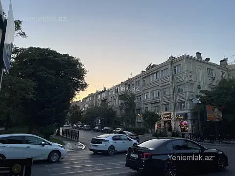 Satılır 3 otaqlı köhnə tikili 75 m² — Bakı, Nəsimi 3 otaq 75.00 m²
