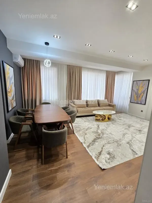Satılır 4 otaqlı yeni tikili 180 m²