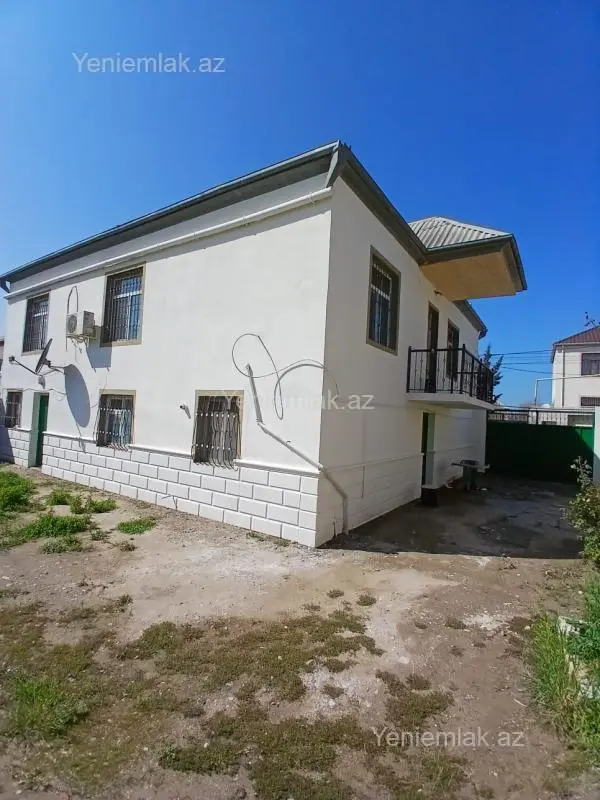 Kirayə verilir 4 otaqlı həyət evi 160 m²