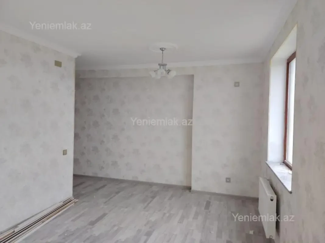 Satılır 4 otaqlı yeni tikili 110 m²