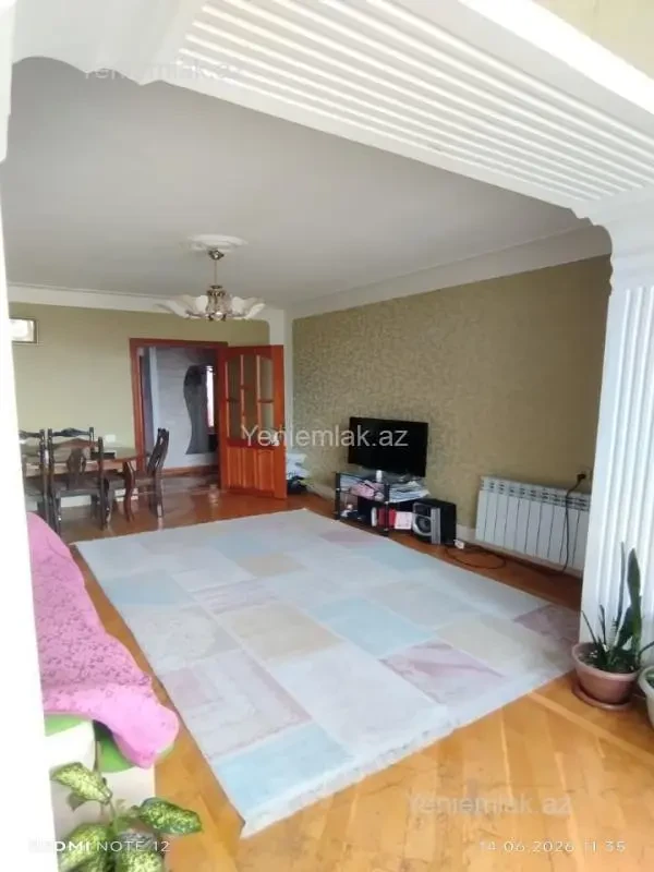 Satılır 5 otaqlı köhnə tikili 79 m²
