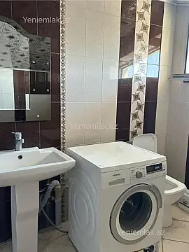 Satılır 6 otaqlı həyət evi 180 m² — Bakı, Suraxanı 6 otaq 180.00 m²