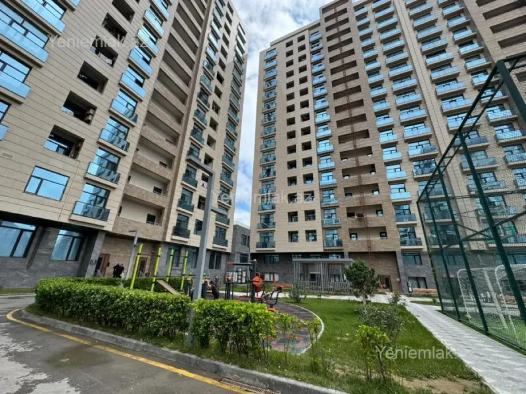Satılır 2 otaqlı yeni tikili 71 m²