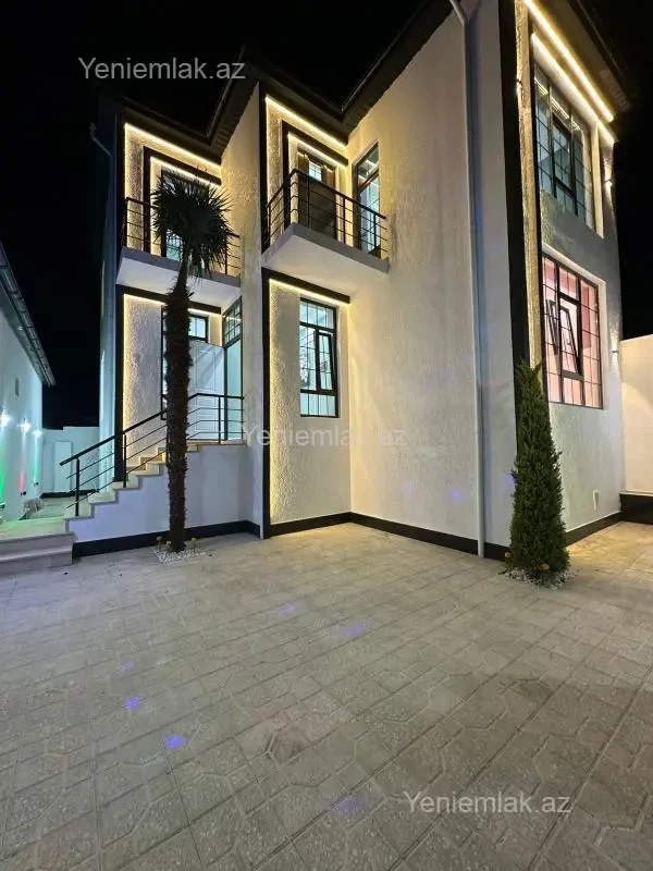 Satılır 5 otaqlı həyət evi 180 m²