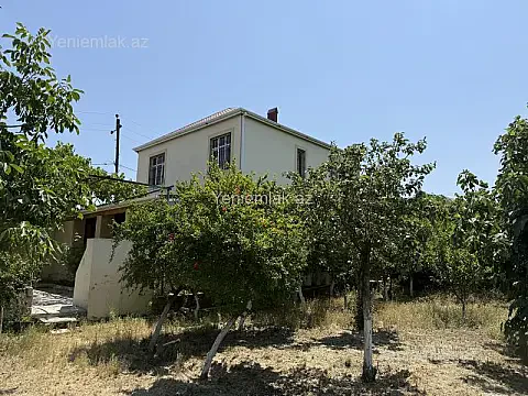 Satılır 5 otaqlı həyət evi 180 m² — Sumqayıt 5 otaq 180.00 m²