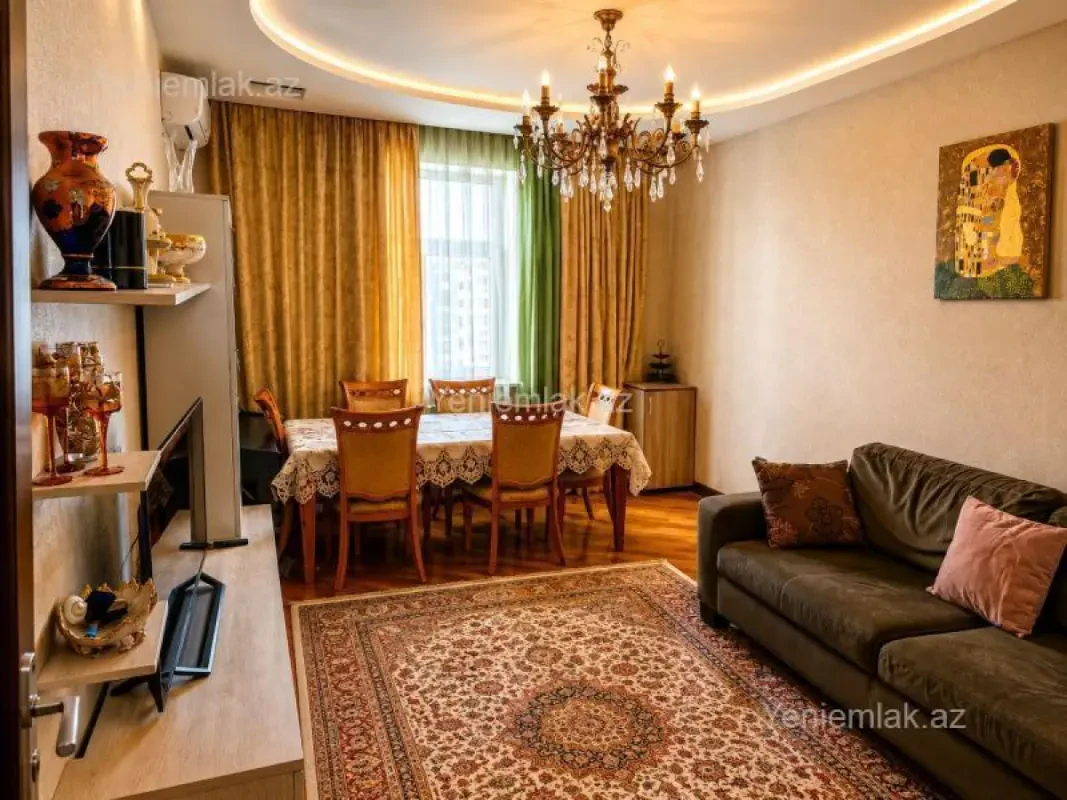 Satılır 3 otaqlı yeni tikili 110 m²