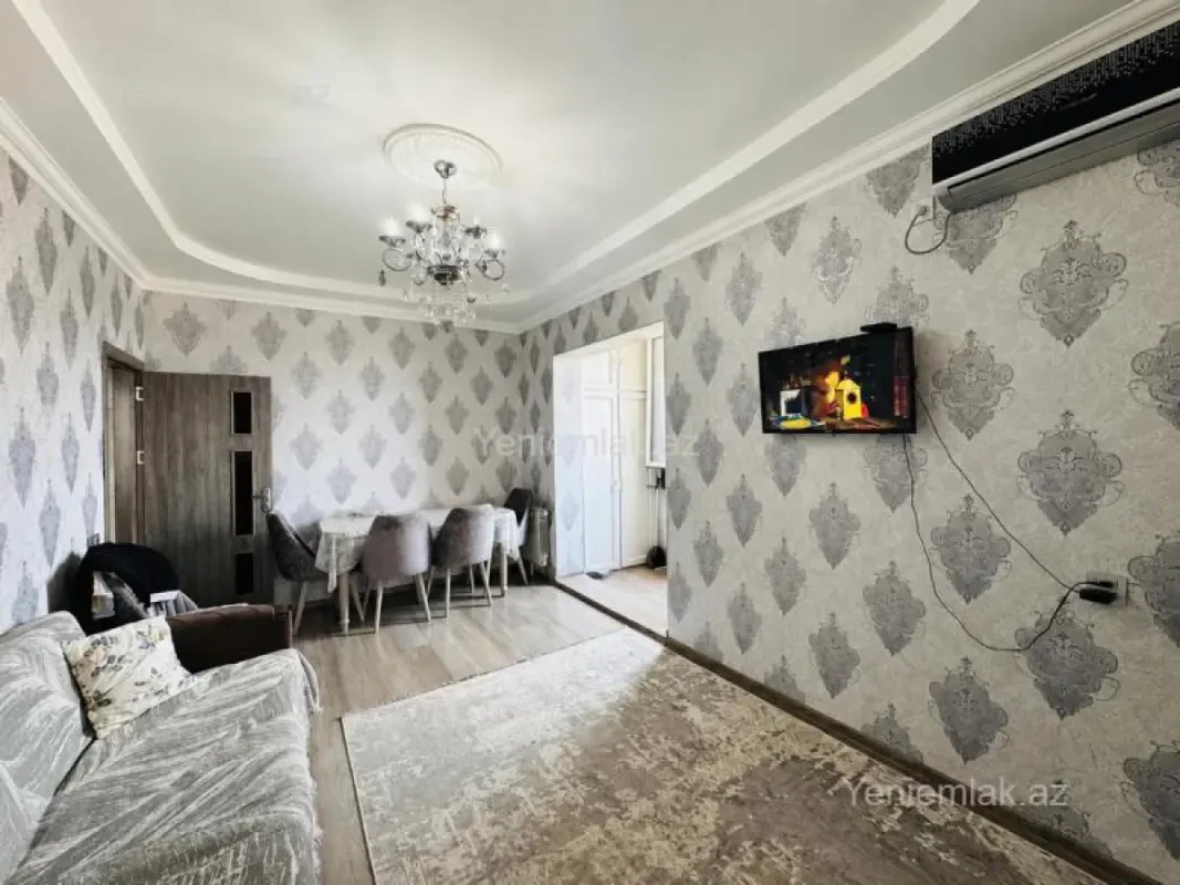 Satılır 2 otaqlı köhnə tikili 50 m²