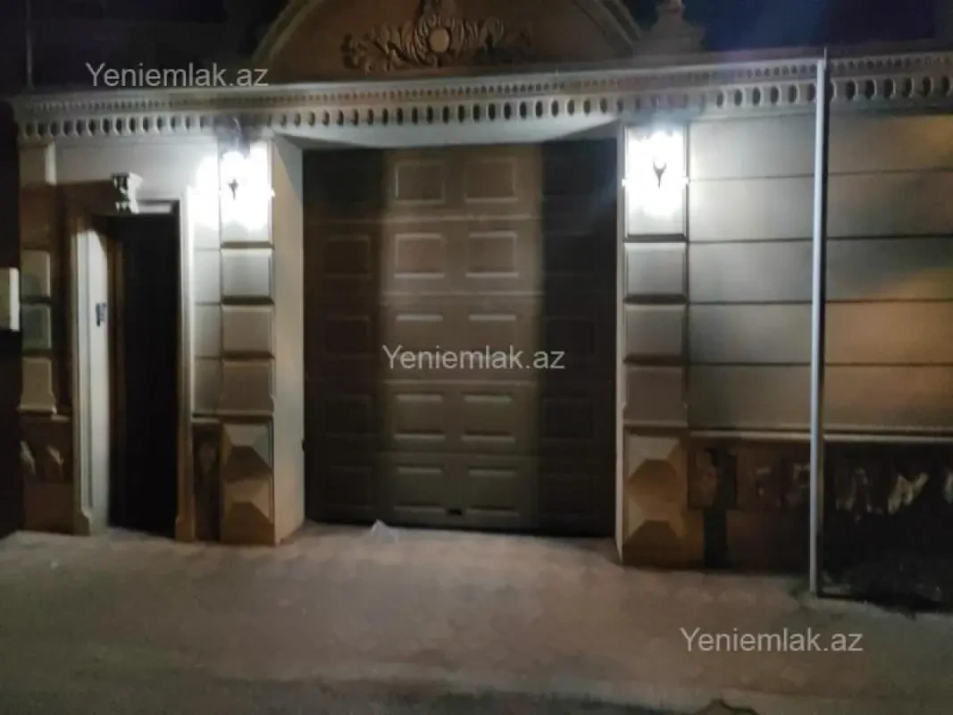 Satılır 7 otaqlı həyət evi 200 m²