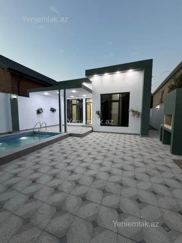 Satılır 4 otaqlı həyət evi 100 m²