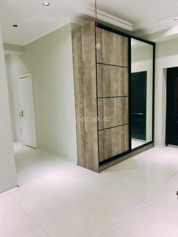 Satılır 2 otaqlı yeni tikili 64 m²
