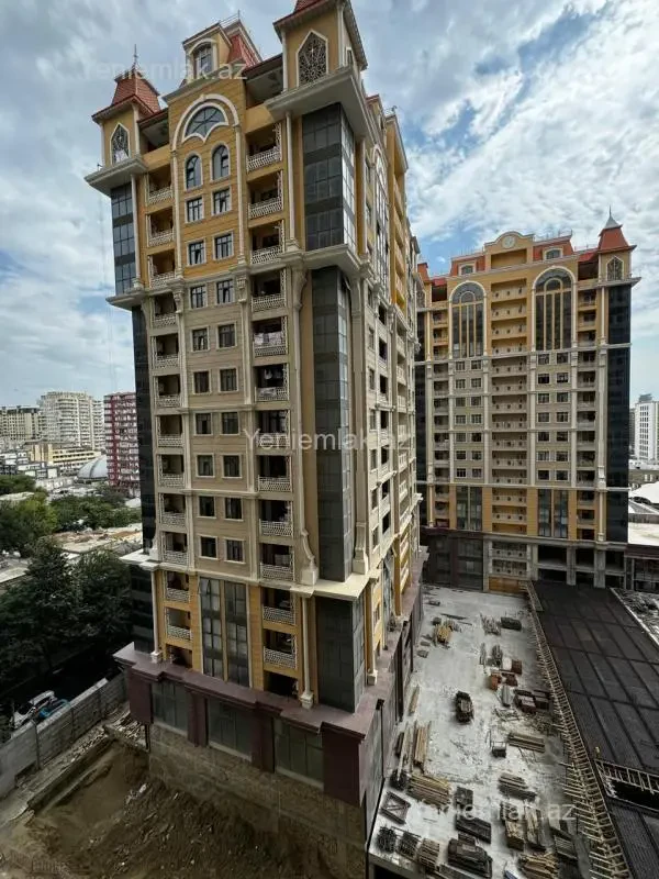 Satılır 3 otaqlı yeni tikili 112.3 m²