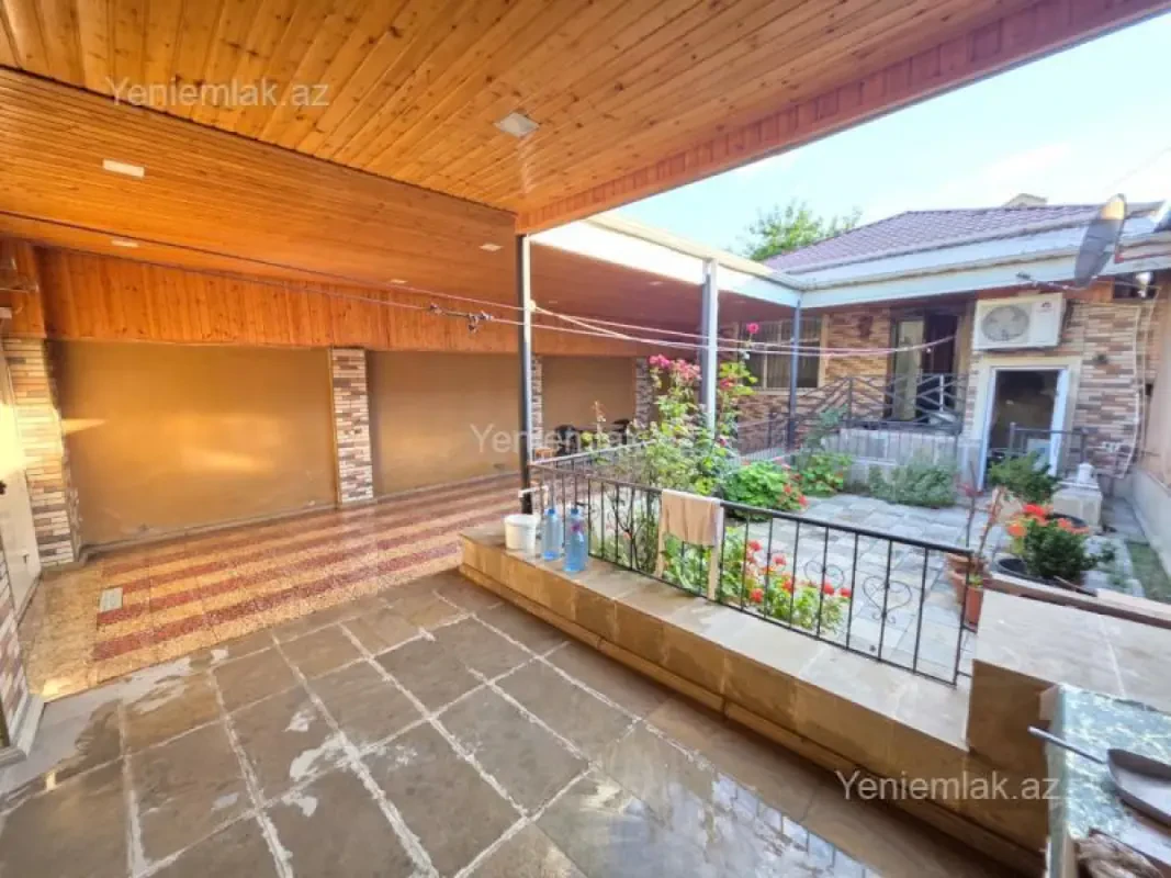 Satılır 3 otaqlı həyət evi 120 m²