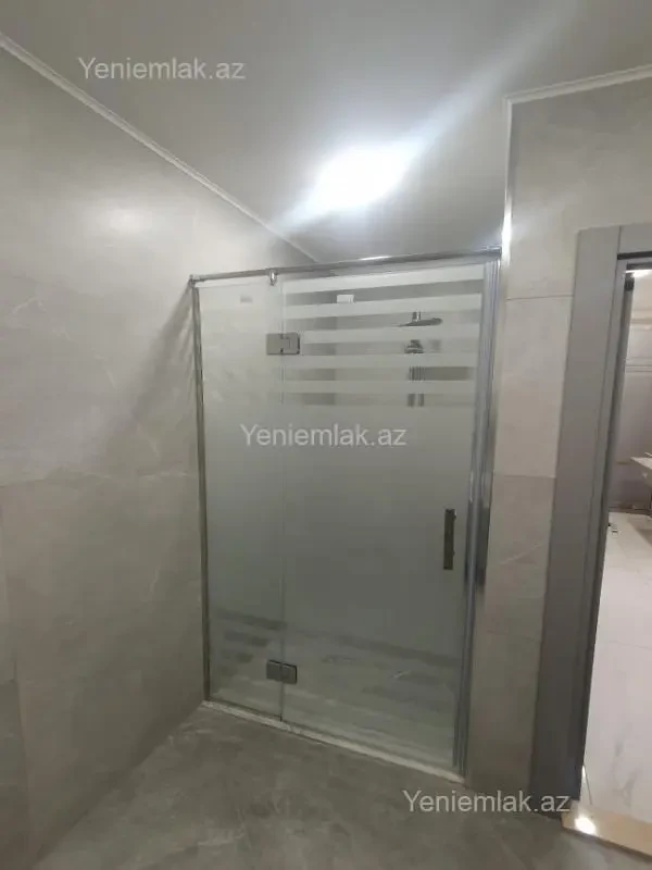 Satılır 3 otaqlı yeni tikili 110 m²