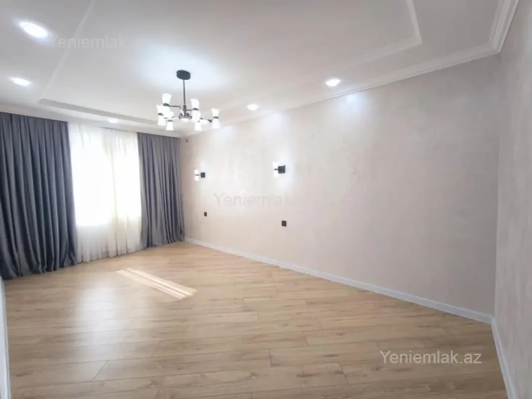 Satılır 3 otaqlı köhnə tikili 85 m²