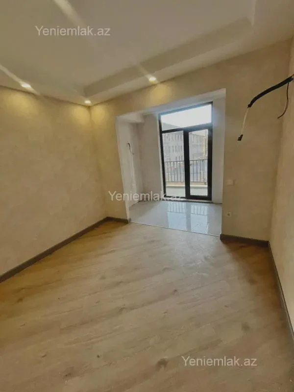 Satılır 2 otaqlı yeni tikili 60 m²