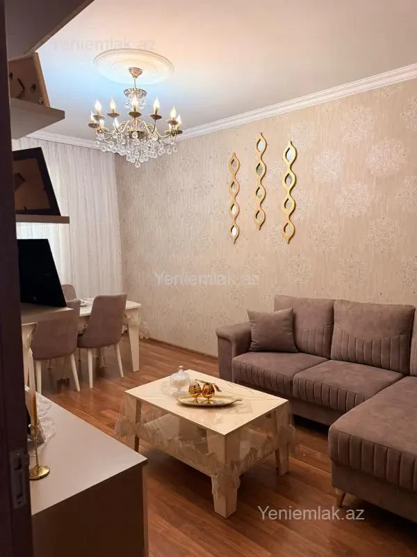 Satılır 3 otaqlı köhnə tikili 70 m²