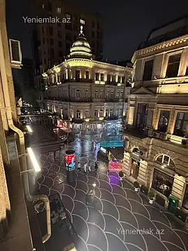 Satılır 2 otaqlı köhnə tikili 50 m² — Bakı, Səbail 2 otaq 50.00 m²