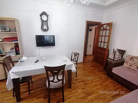 Satılır 3 otaqlı köhnə tikili 85 m² — Bakı, Nərimanov 3 otaq 85.00 m²