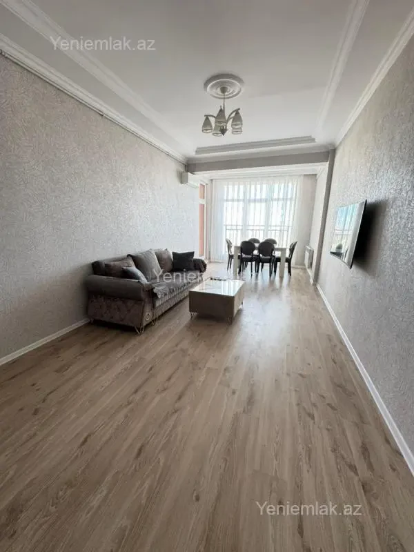 Satılır 2 otaqlı yeni tikili 77 m²