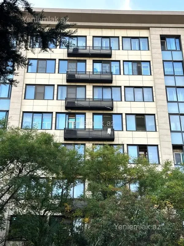 Satılır 3 otaqlı köhnə tikili 70 m²