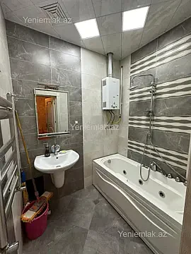 Satılır 3 otaqlı köhnə tikili 120 m² — Bakı, Nəsimi 3 otaq 120.00 m²