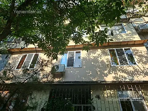 Satılır 5 otaqlı köhnə tikili 120 m² — Bakı, Suraxanı 5 otaq 120.00 m²