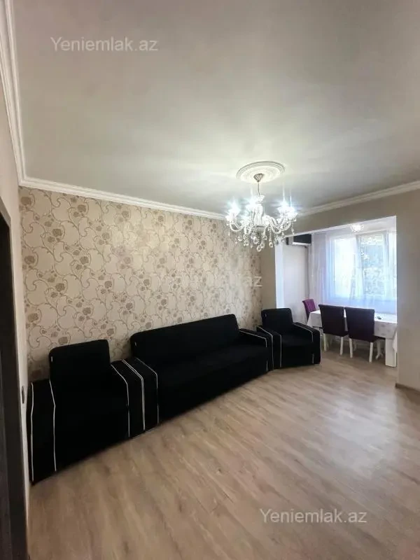 Satılır 2 otaqlı köhnə tikili 55 m²