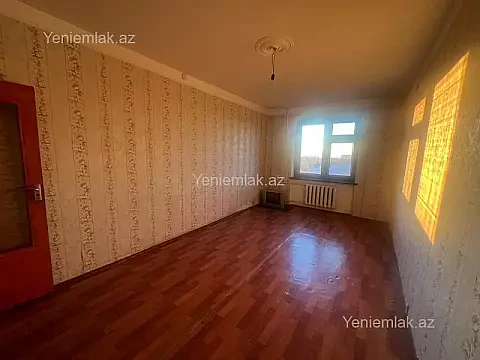 Satılır 5 otaqlı köhnə tikili 120 m² — Bakı, Suraxanı 5 otaq 120.00 m²