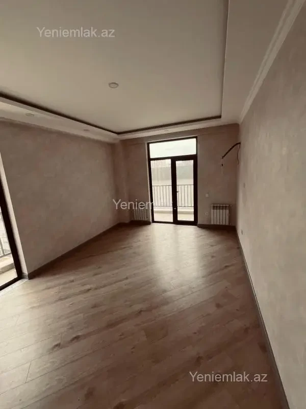Satılır 3 otaqlı yeni tikili 107 m²