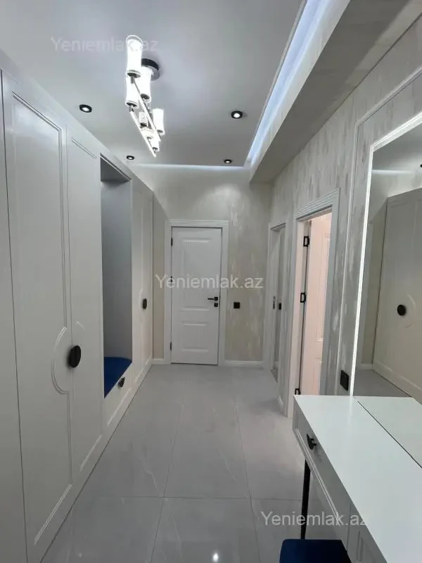 Satılır 2 otaqlı yeni tikili 55 m²