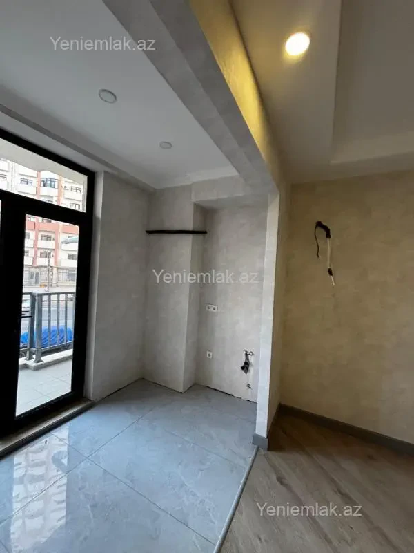 Satılır 2 otaqlı yeni tikili 61 m²