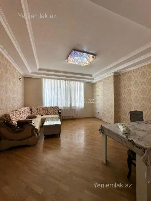 Satılır 2 otaqlı yeni tikili 85 m²