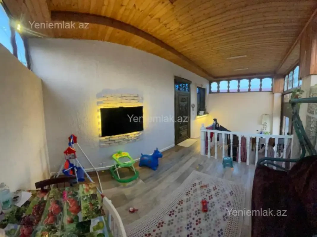 Satılır 3 otaqlı həyət evi 82 m²