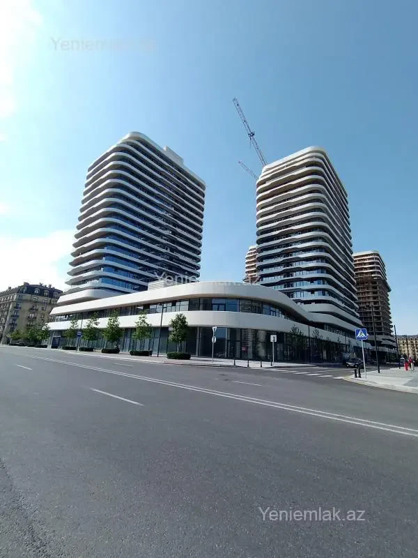 Satılır 2 otaqlı yeni tikili 83 m²