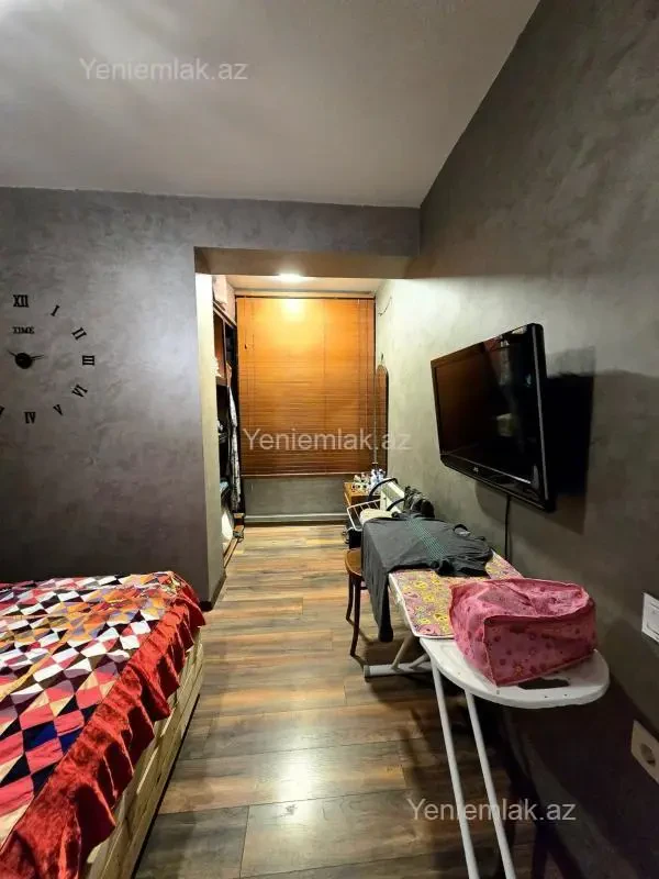 Satılır 3 otaqlı köhnə tikili 64 m²